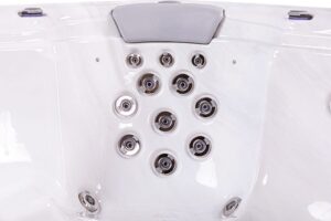 Lugano Life Hot Tub 20