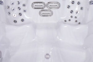 Danube_Riverjet_Swimspa_09_1200x1200-600x600
